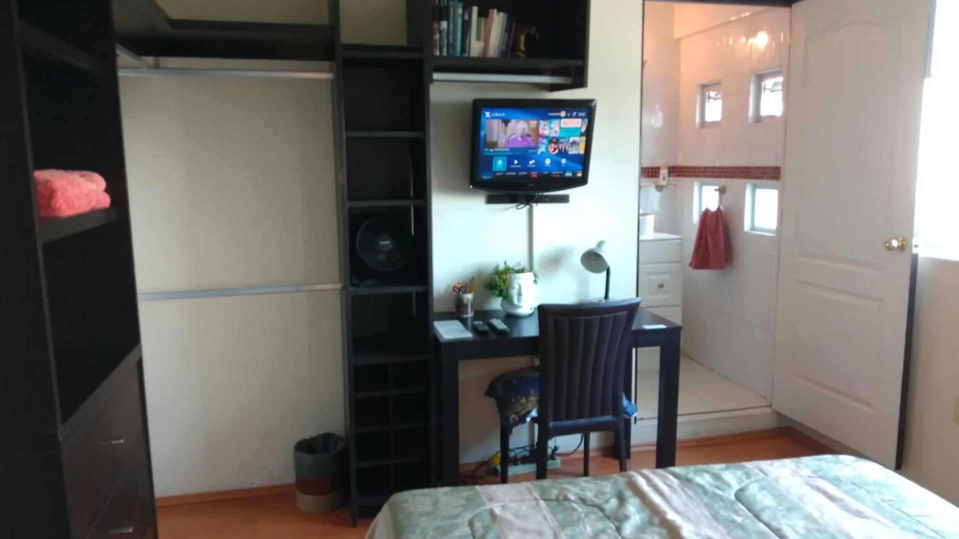 Homestay Habitacion Matrimonial Con Bano Propio Puebla